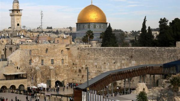 البرلمان العربي: قيام إسرائيل بنصب برج على السور الغربي للمسجد الأقصى المبارك إمعان في توسيع دائرة العدوان واستفزاز لمشاعر المسلمين حول العالم